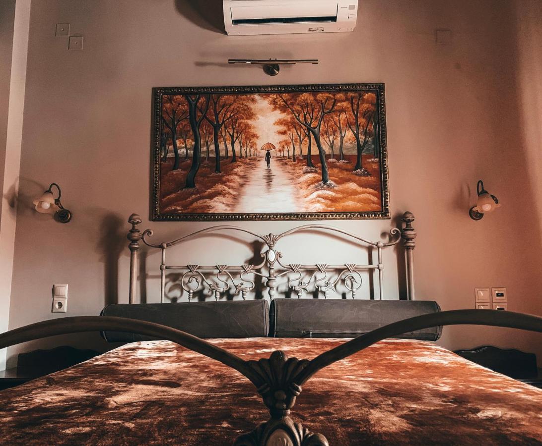 Elena Guesthouse กาลัมปากา ภายนอก รูปภาพ